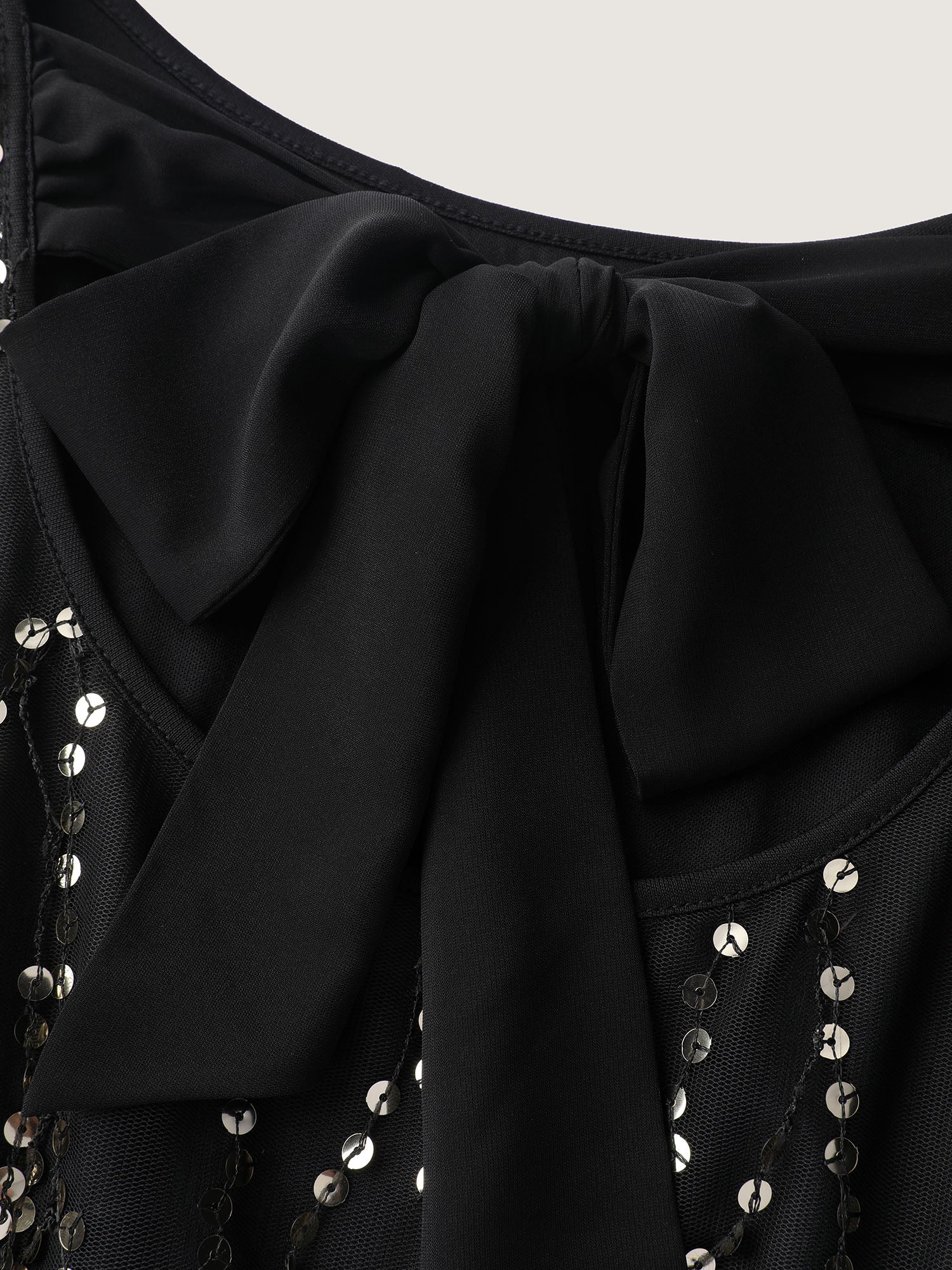 Back Bow Tie Fringe Sequin Midi Dress