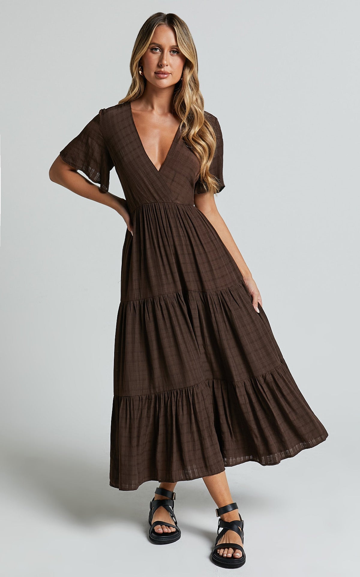 Flutter Sleeve Tiered Dress in Chocolate